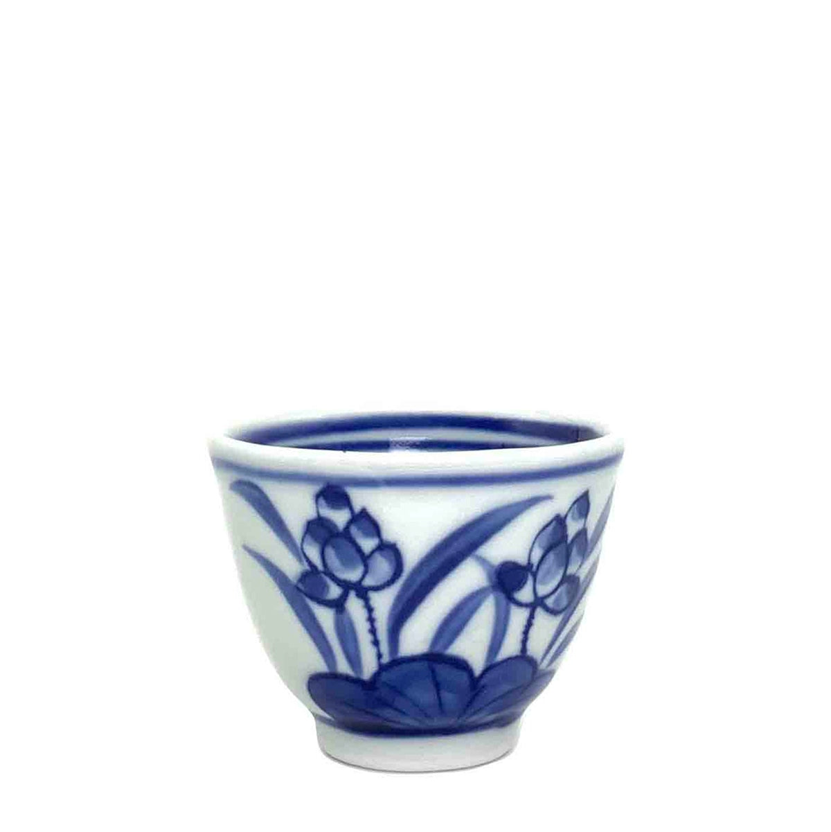 Hand-Painted Gong Fu Tea Master Cup - Lotus Design 1