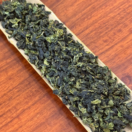 Loose Leaf Oolong Tea: Shape Classification Explained