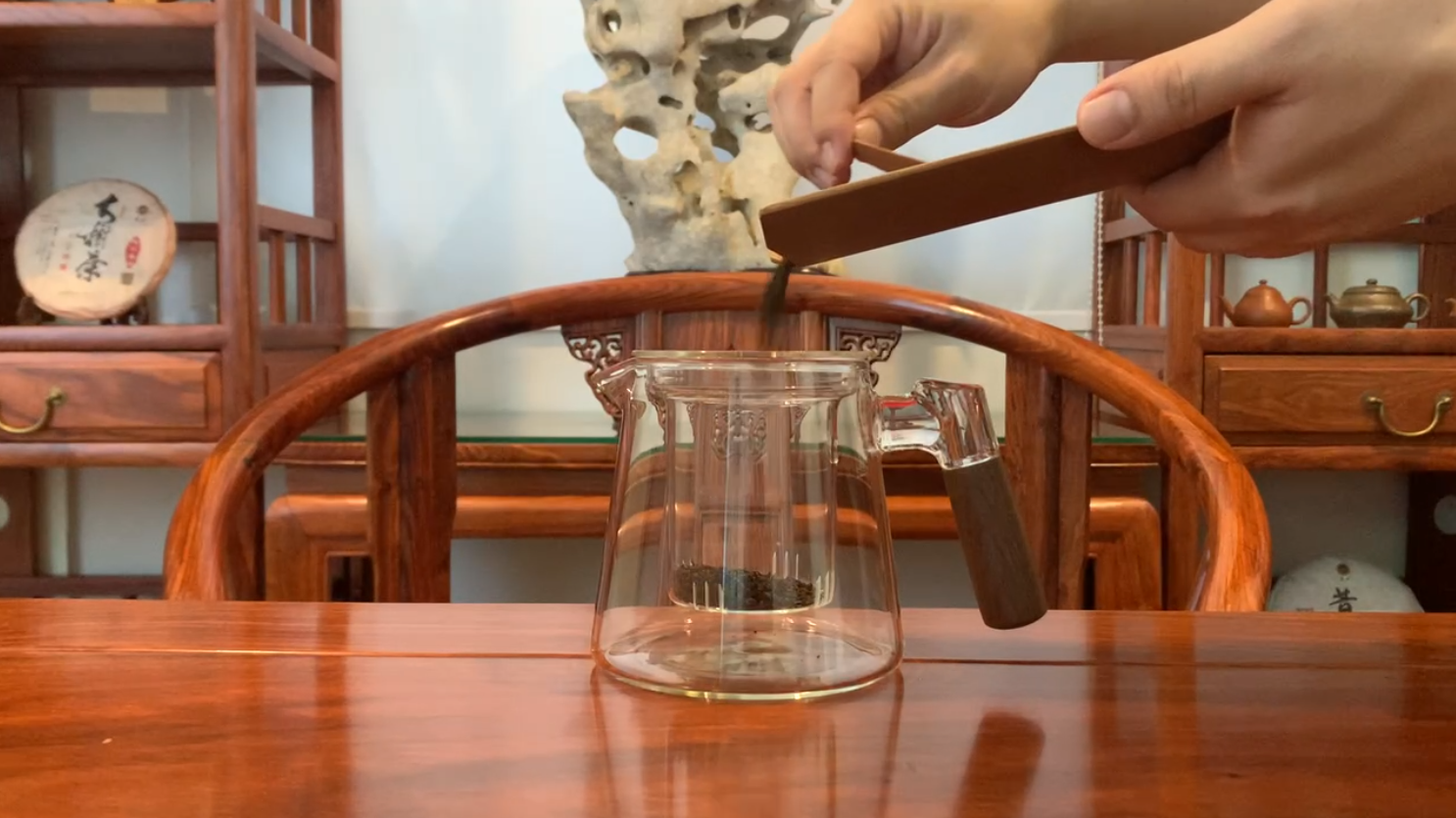 How To Brew Loose Leaf Tea with an Easy Quick Brew