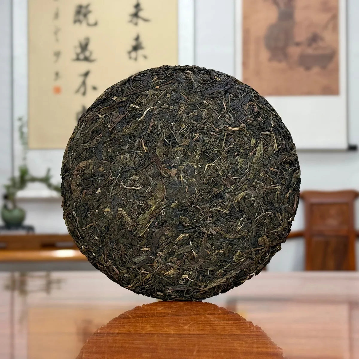 2019 Yunnan Qizi Bing Raw Pu-erh Tea Cake (Sheng) real product view for online reference