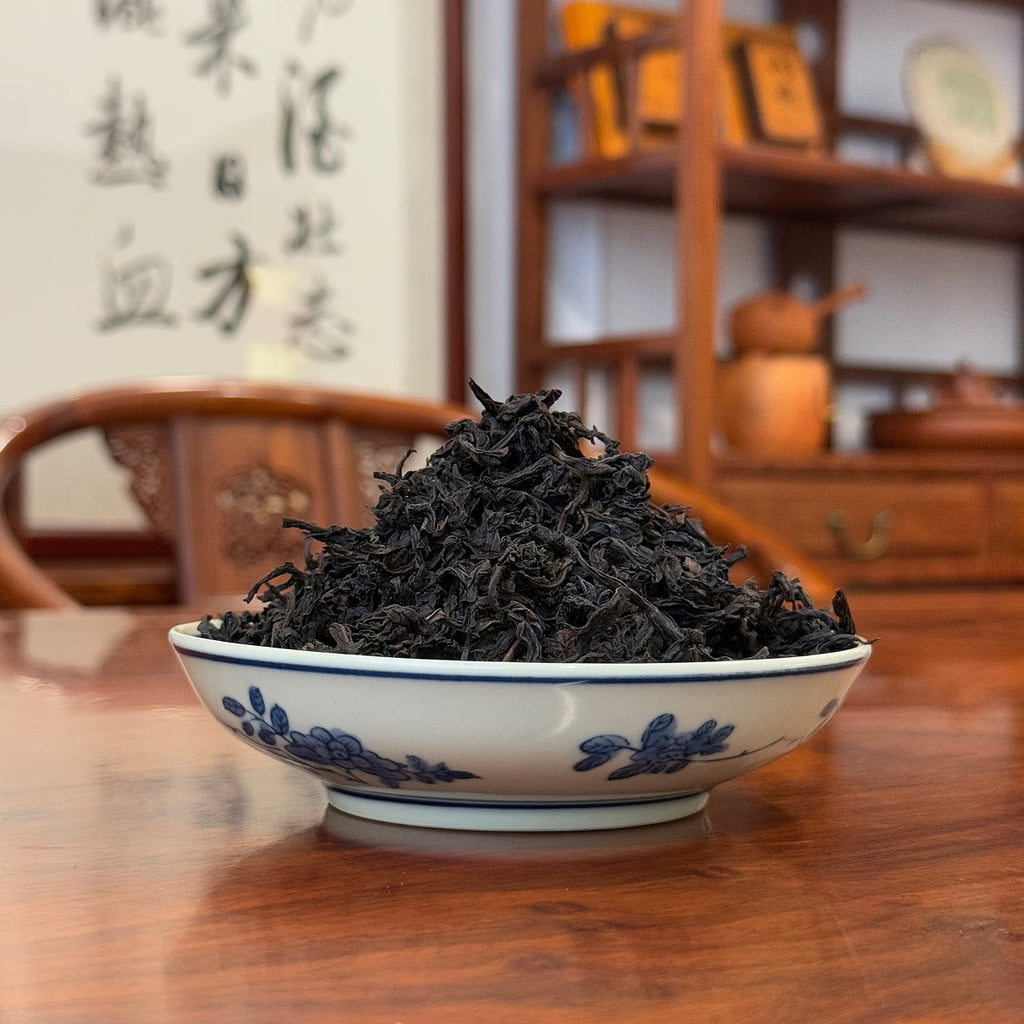 Fujian "Shui Xian" Wuyi Rock Oolong Tea 1