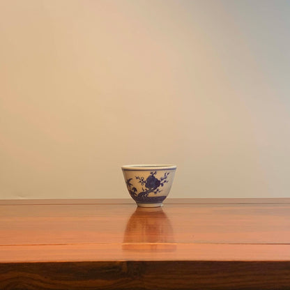 Hand-Painted Gong Fu Tea Cup - Peach Blossom Design 2
