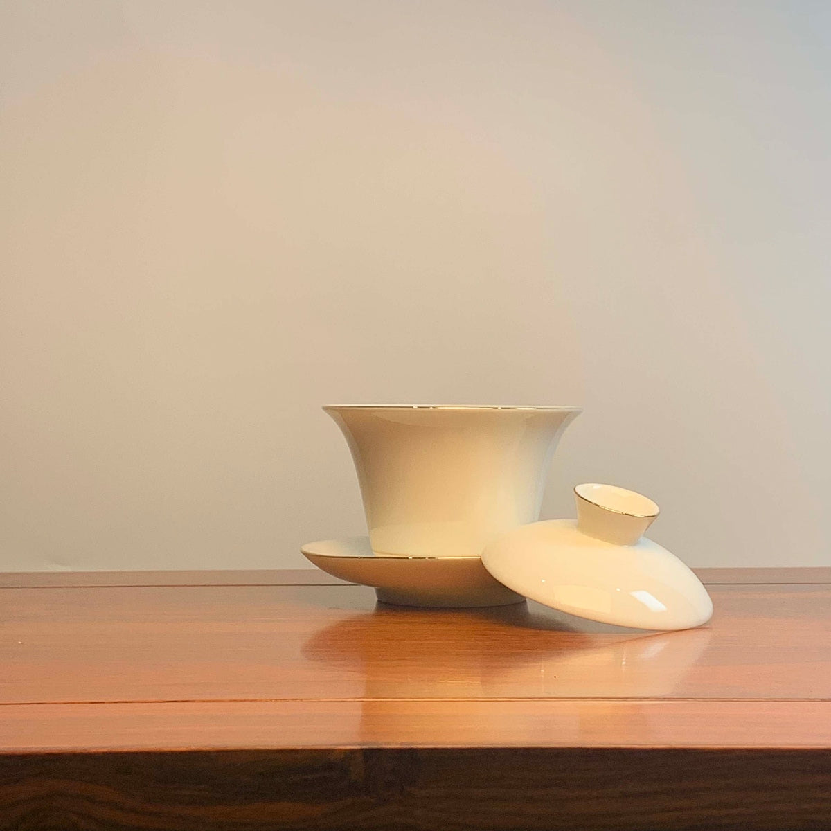 White Porcelain Gaiwan for Gong Fu Tea - De Hua Jade Porcelain 180ml 3