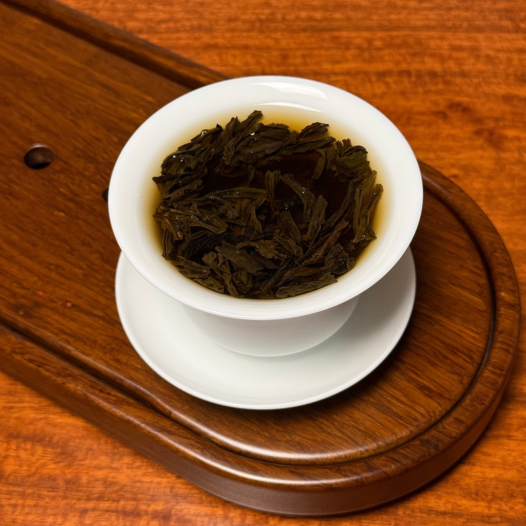 Authentic Fujian Wuyi Lapsang Souchong Black Tea (Zheng Shan Xiao Zhong) brewing