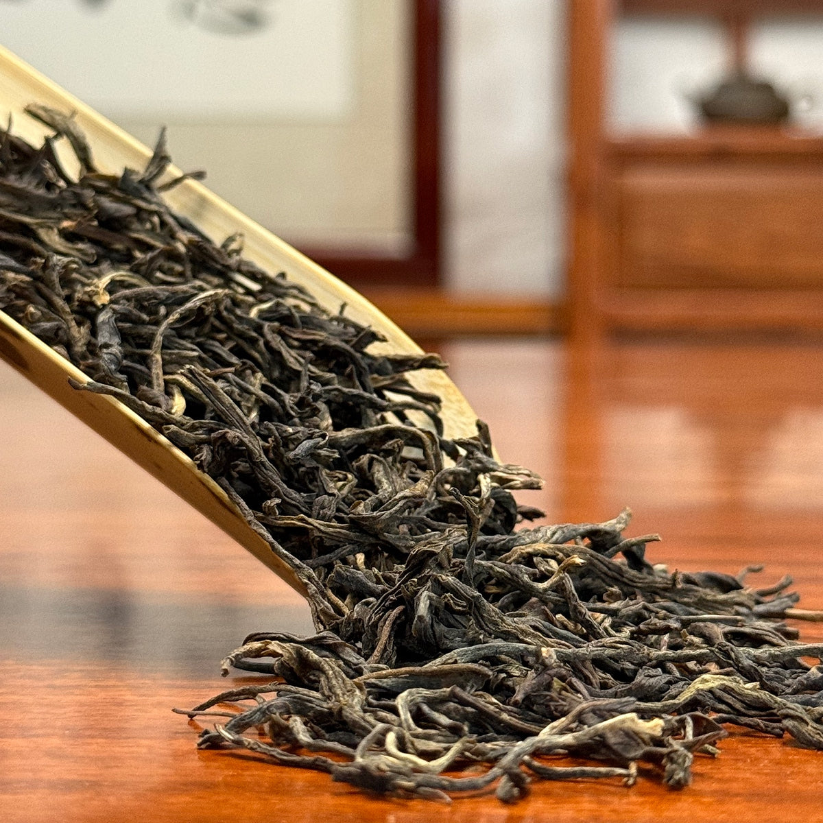 Loose Leaf Raw Pu-erh Tea 2022 Bing Dao dry leaves display from Yunnan