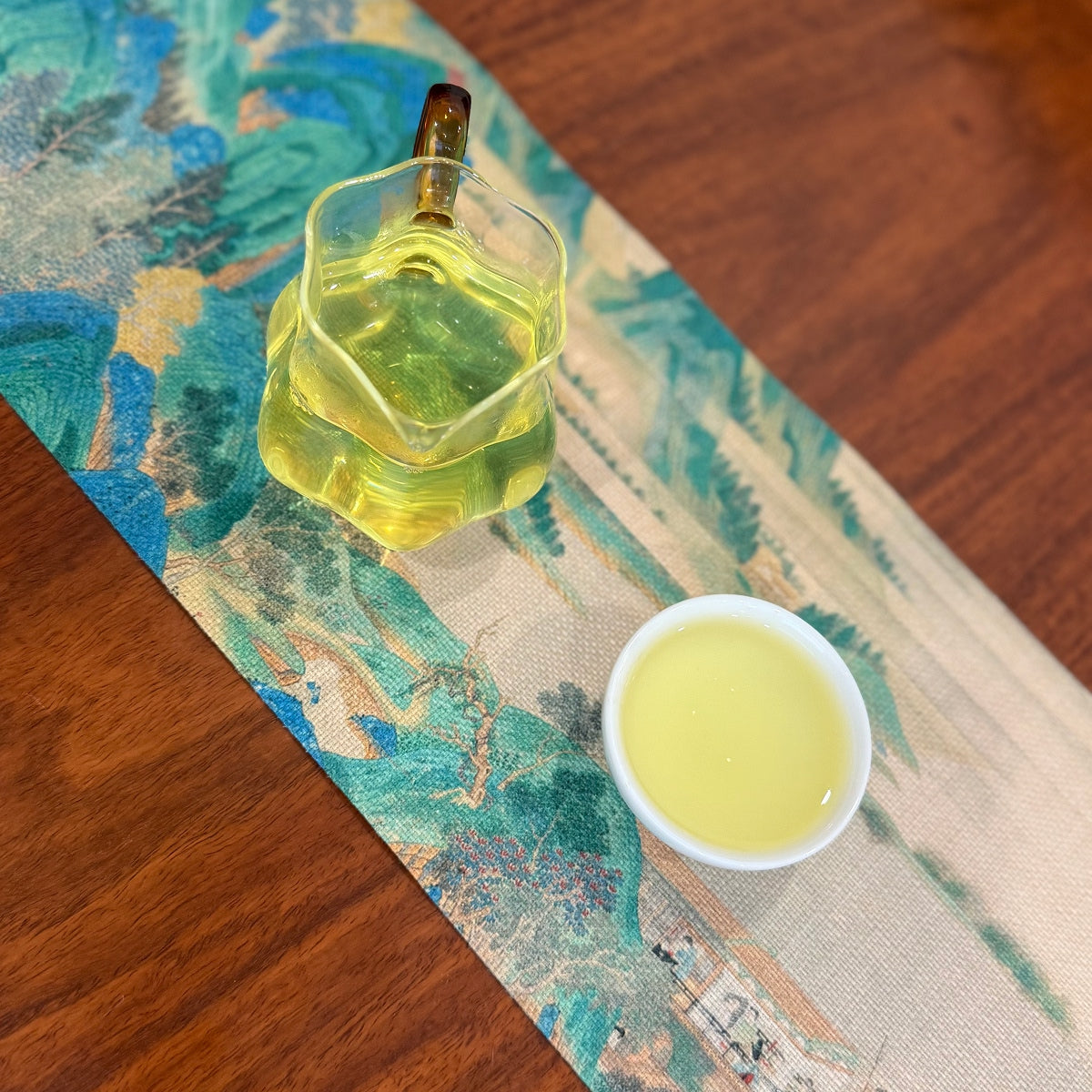 Golden tea liquor of Classic Anxi Tie Guan Yin Oolong Tea (Ti Kuan Yin), smooth and aromatic