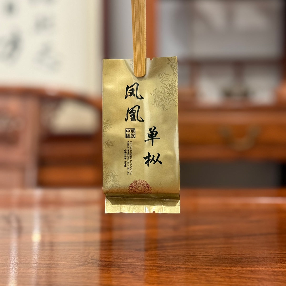 Outer packaging of Dan Cong Oolong Gongfu Tea Sachets, featuring authentic Chinese tea bag design